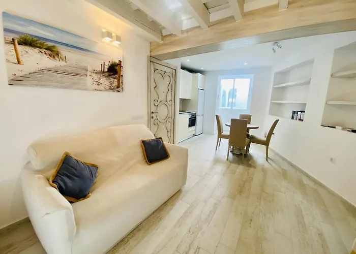 Luz, Aire Y Mar Grupo Ac Gestion * Cádiz